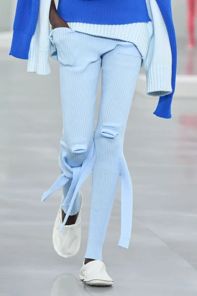 Look 68